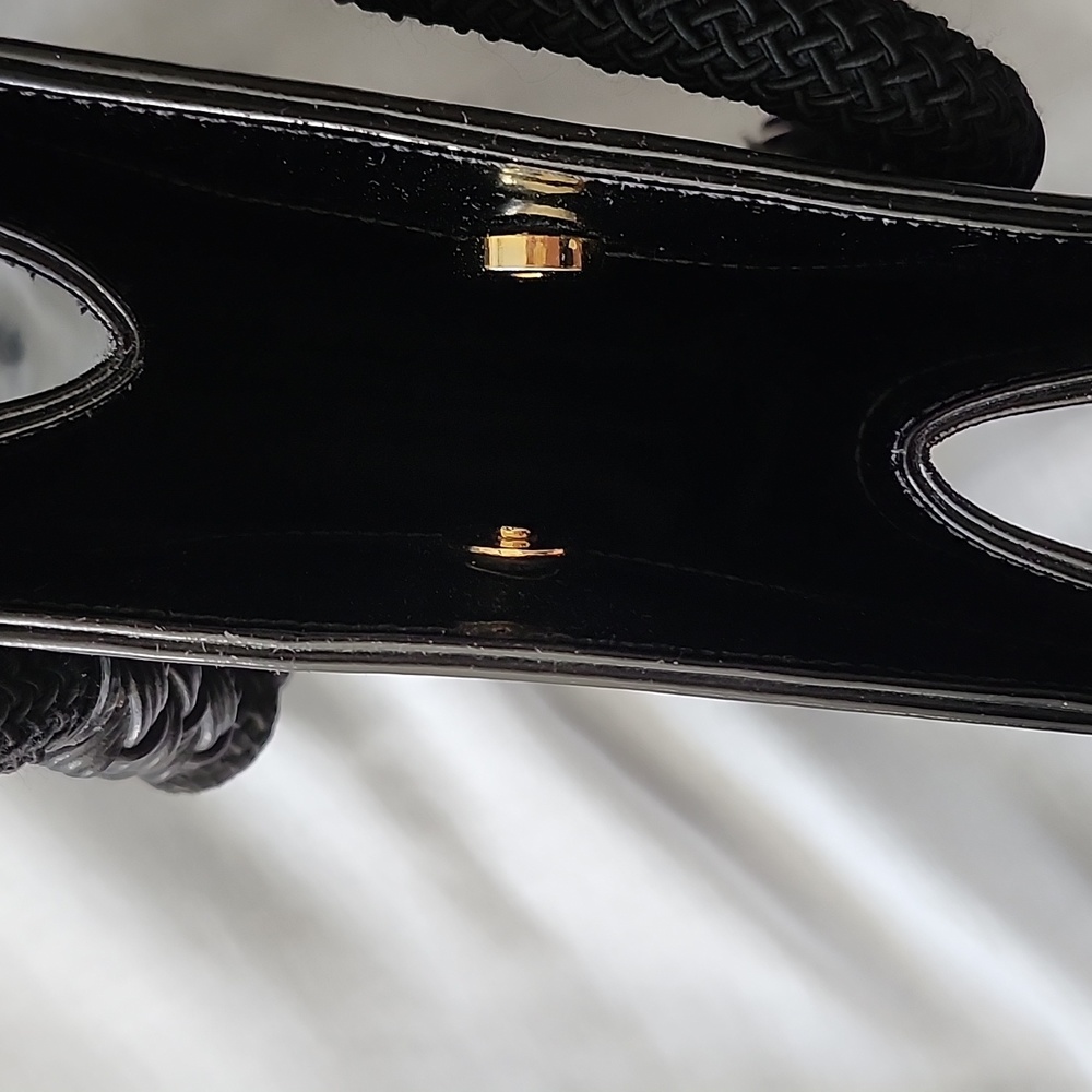 Sondra Roberts Vintage Black Patent Leather Shoulder Bag, $50 - Picture 4 of 14